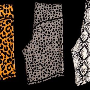 Balance rider shirt snow leopard